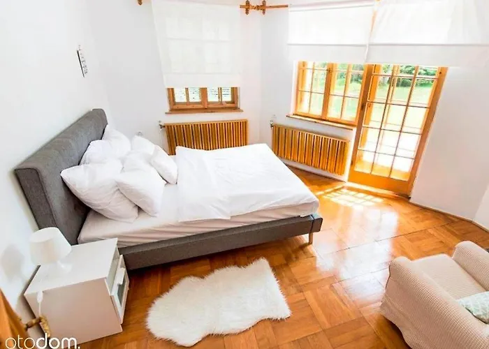 Dom W Milowce - Balia Caloroczna, Jacuzzi בית נופש