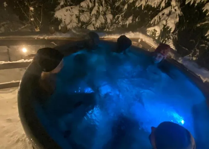 בית נופש Dom W Milowce - Balia Caloroczna, Jacuzzi